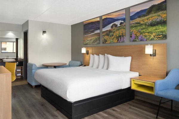 Days Inn by Wyndham Columbus Worthington image 29