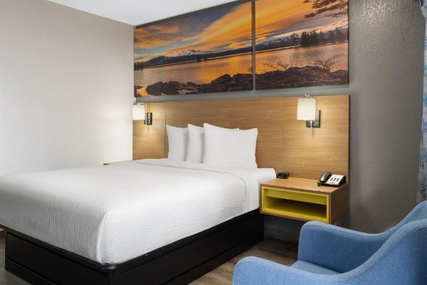 Days Inn by Wyndham Columbus Worthington image 50